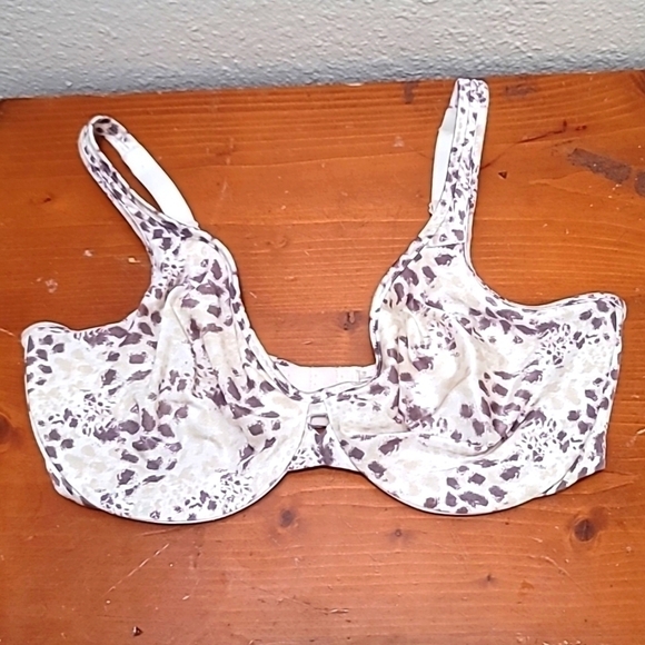 LILYETTE WOMEN'S ANIMAL  PRINT  BRA SIZE 36 D - Picture 2 of 6